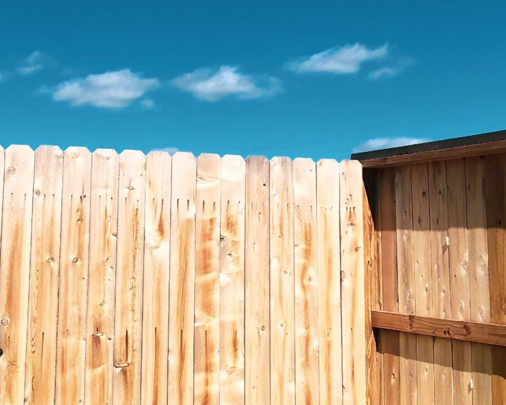 The Best Fence Materials in Massachusetts: The Ultimate Guide